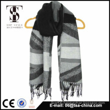 Hot sale new design fashion jacquard scarf supplier